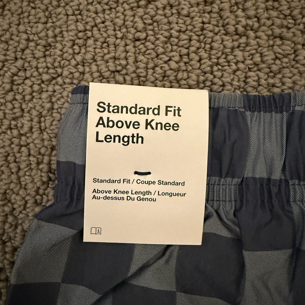 Men’s Nike Blue Checkered Shorts - Picture 4 of 4